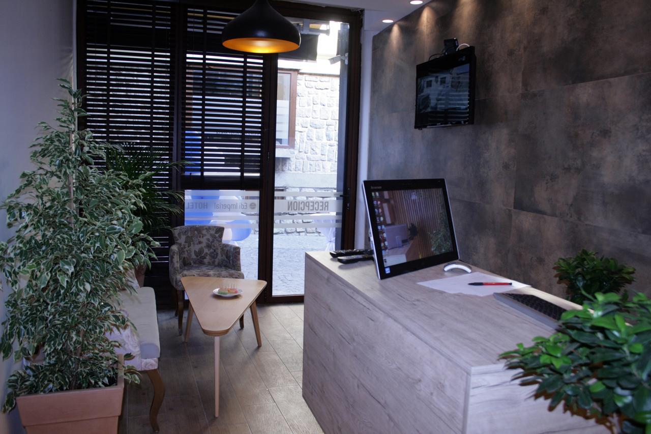 Saray Hotel Prizren Luaran gambar
