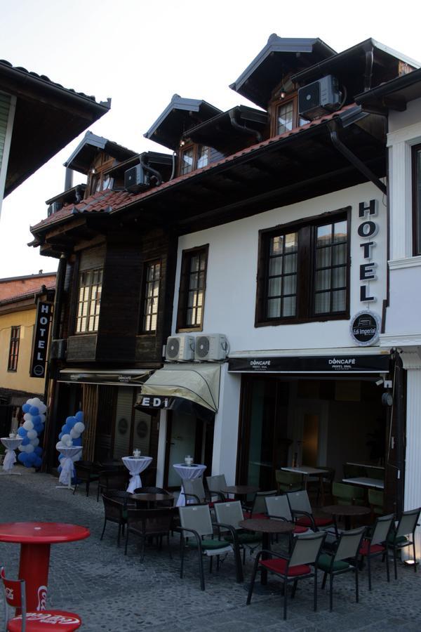 Saray Hotel Prizren Luaran gambar