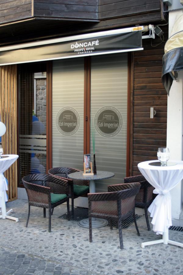 Saray Hotel Prizren Luaran gambar