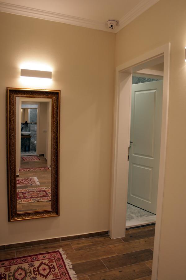 Saray Hotel Prizren Luaran gambar