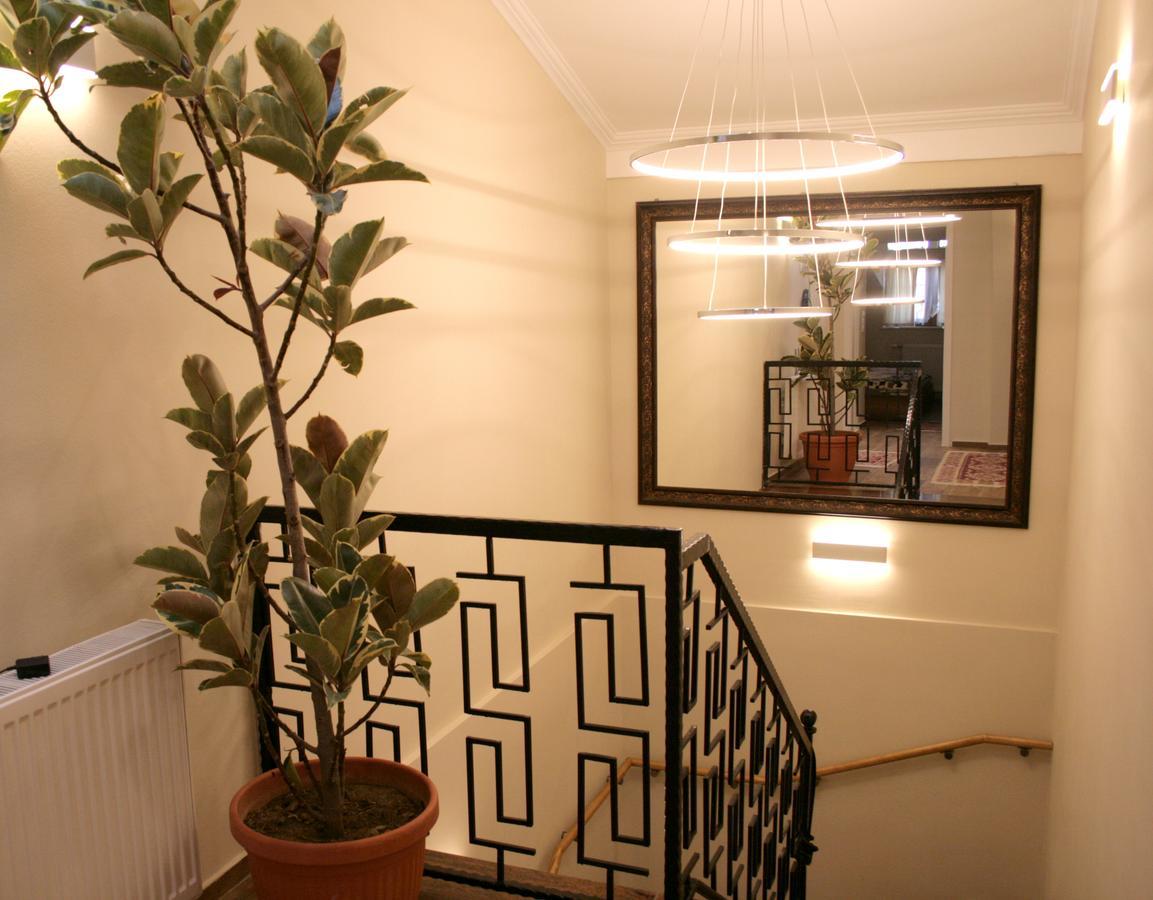 Saray Hotel Prizren Luaran gambar