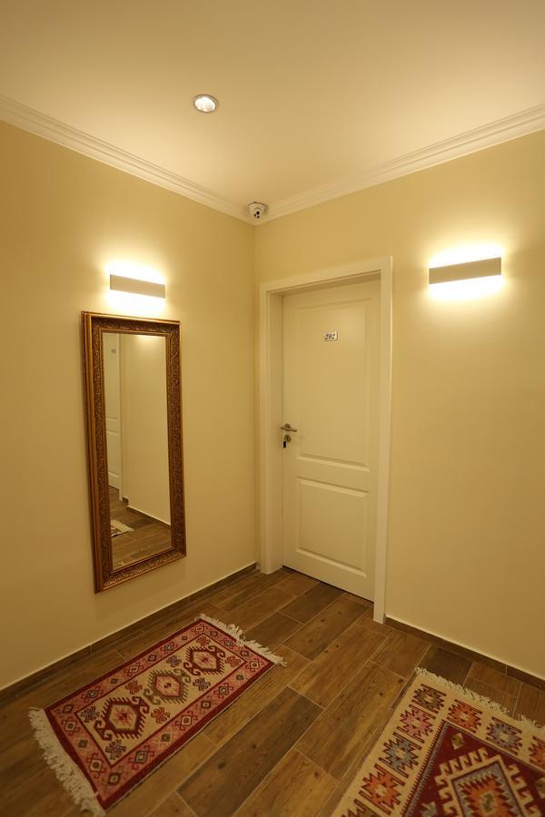 Saray Hotel Prizren Luaran gambar