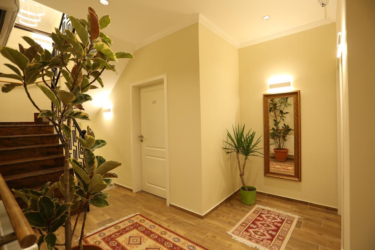 Saray Hotel Prizren Luaran gambar