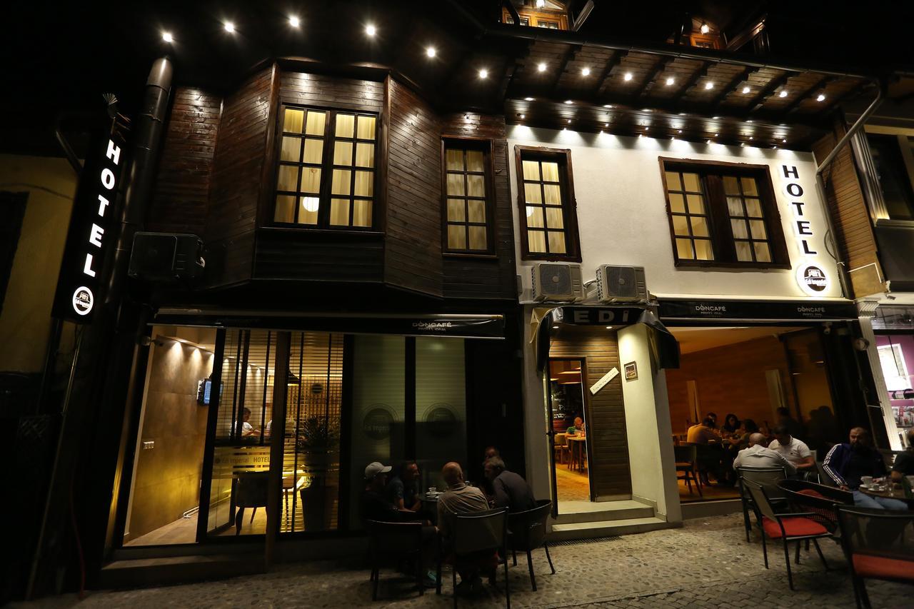 Saray Hotel Prizren Luaran gambar