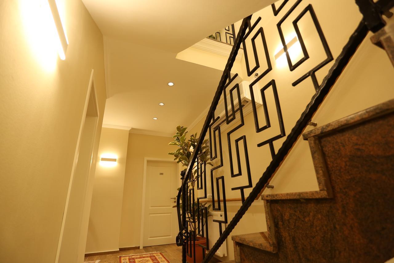 Saray Hotel Prizren Luaran gambar