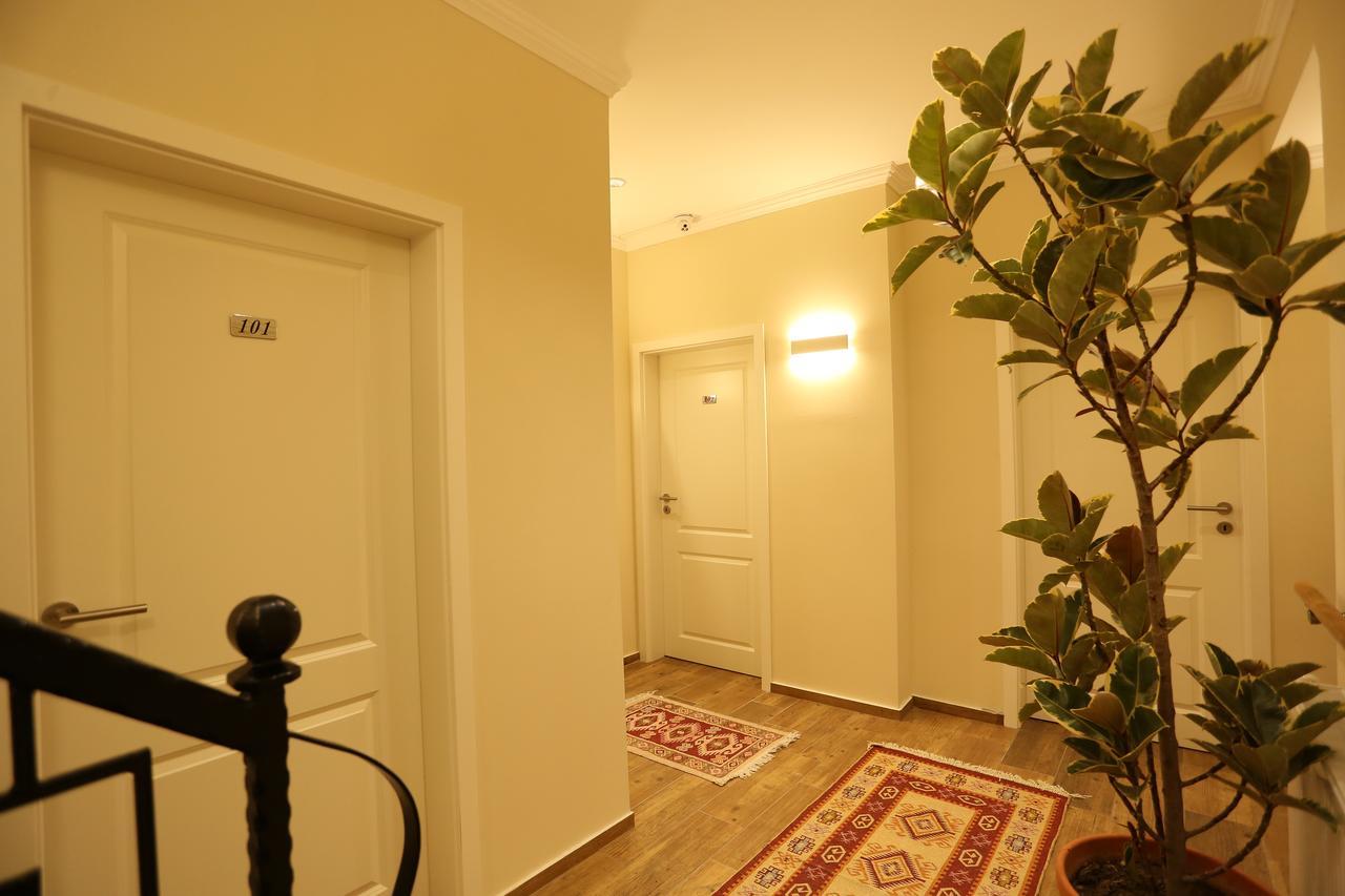 Saray Hotel Prizren Luaran gambar