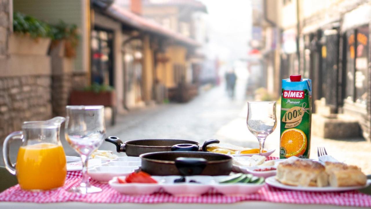 Saray Hotel Prizren Luaran gambar